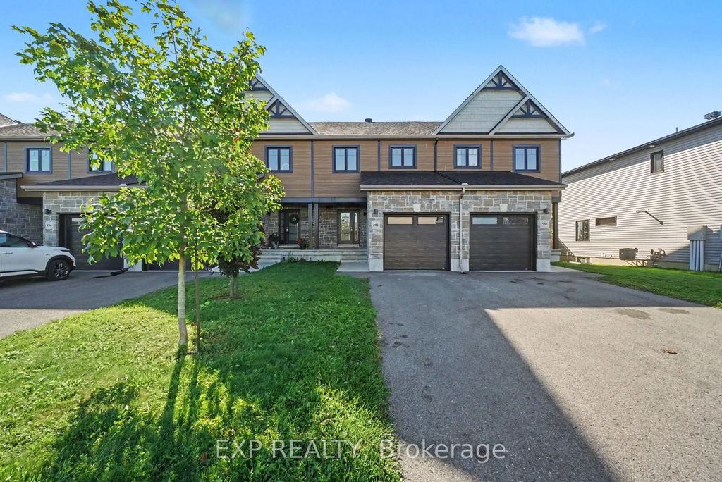 202 St Malo Place, Russell