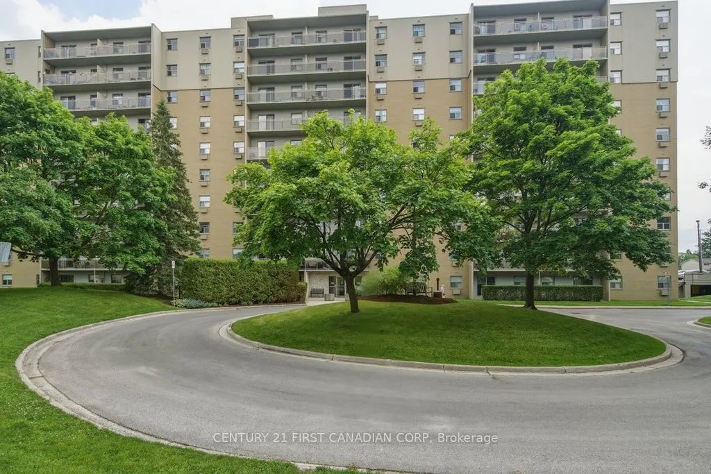 931 Wonderland Road S 804, London South
