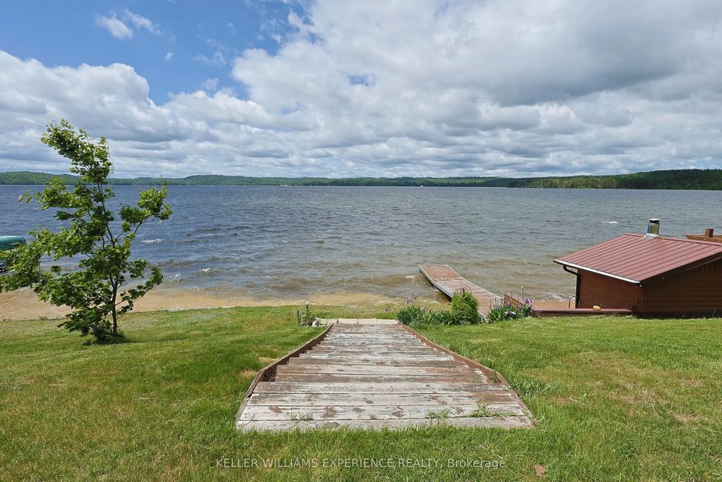 42 Elks Club Road, Greater Sudbury