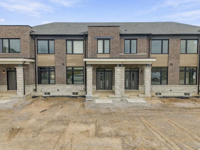 1128 Periwinkle Crescent, Woodstock