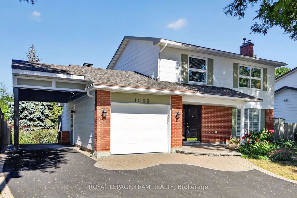 1069 Cahill Drive W, Hunt Club - Windsor Park Village and Area