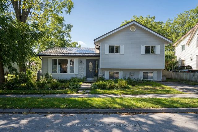 6 Spencer Street, Prince Edward County