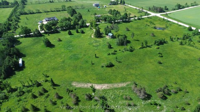 605303 13a Side Road, Grey Highlands