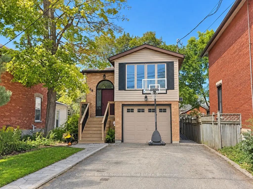 108 Toronto Street, Guelph