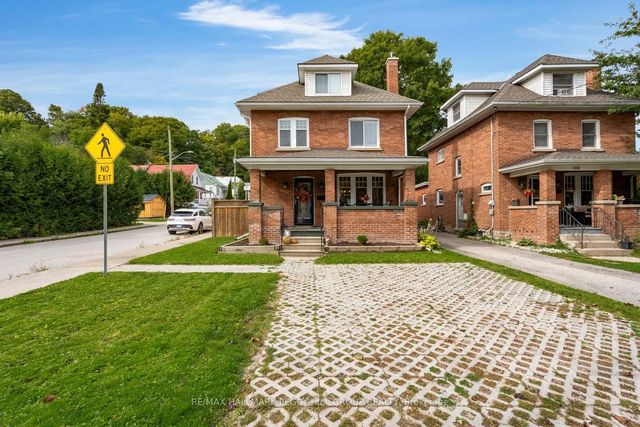 1144 4th Avenue W, Owen Sound