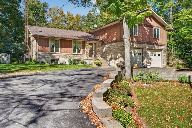 4454 Bellrock Road, Frontenac