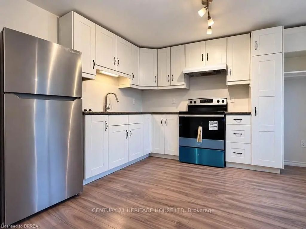 70 Grandview Street 3, Brantford