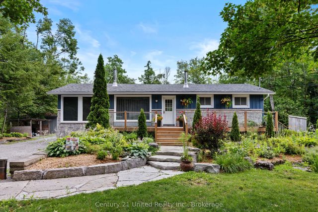 25 Sugarbush Boulevard, Trent Lakes