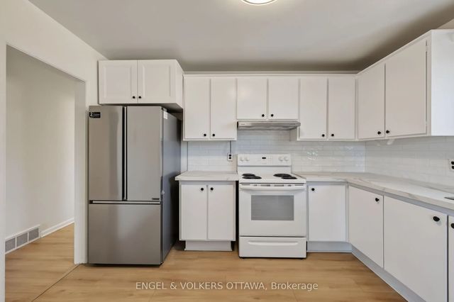 1132 Clyde Avenue B, Belair Park - Copeland Park and Area