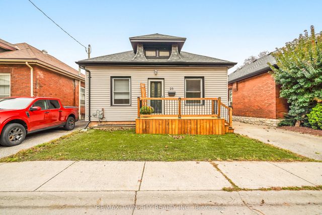 25 Alonzo Street, Brantford