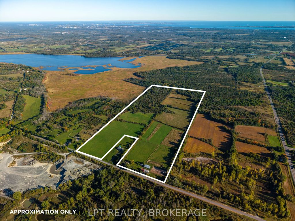 408 Chipmunk Ridge Road, Loyalist