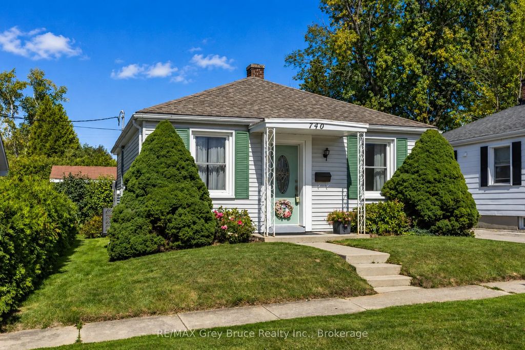 740 5th Street E, Owen Sound