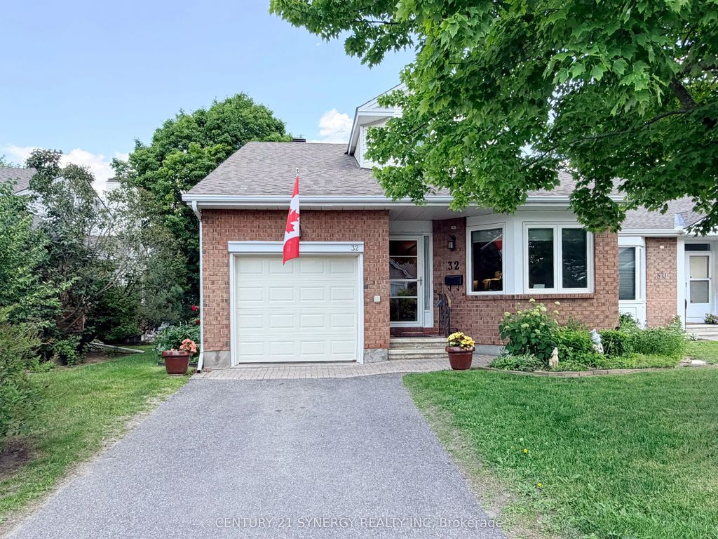 32 Innesbrook Court 16, Stittsville - Munster - Richmond