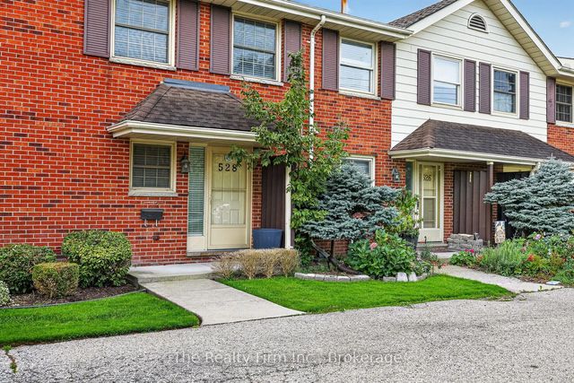 528 Ingersoll Avenue, Woodstock