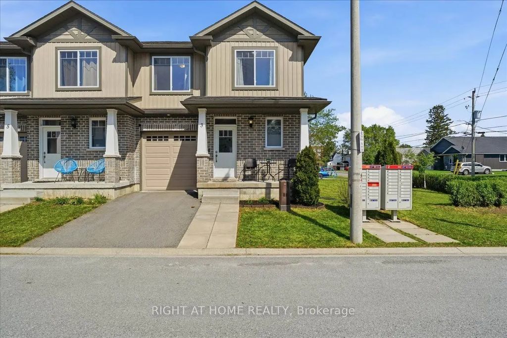 3 Nottingham Court, Quinte West