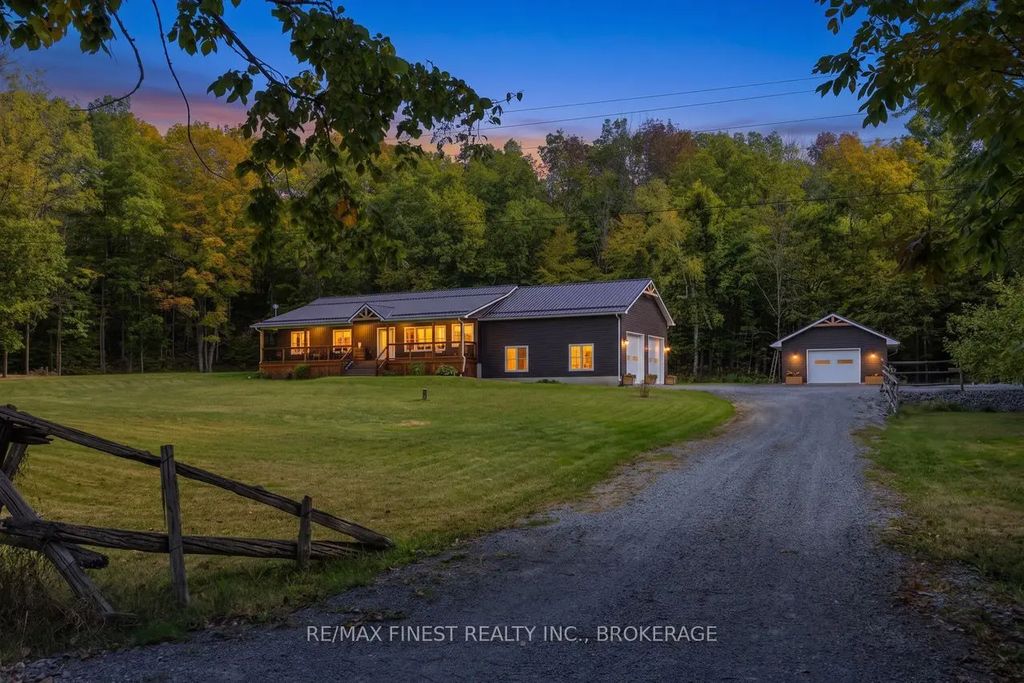 4822 Carrying Place Road, Frontenac