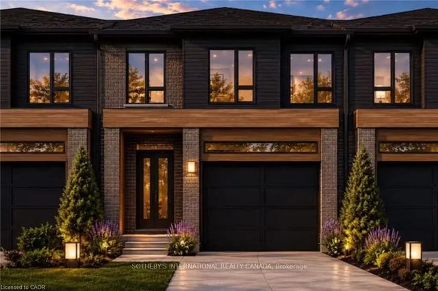 102 Bur Oak Common 67n, Cambridge
