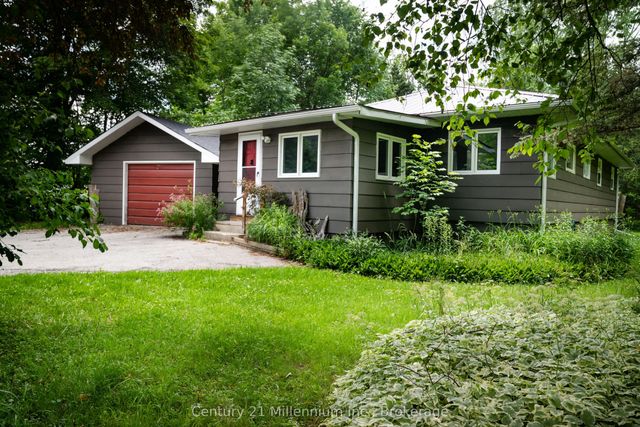 175134 Grey Road 30 Road, Grey Highlands