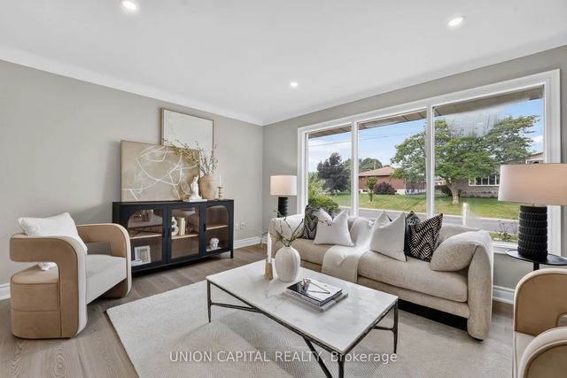 30 Collier Road N, Thorold