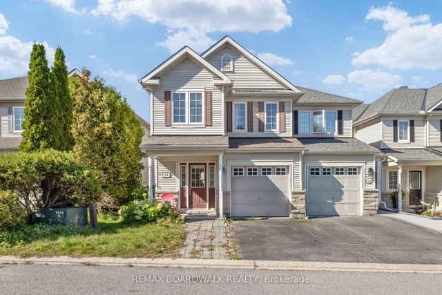 21 Kirkstone Private, Barrhaven
