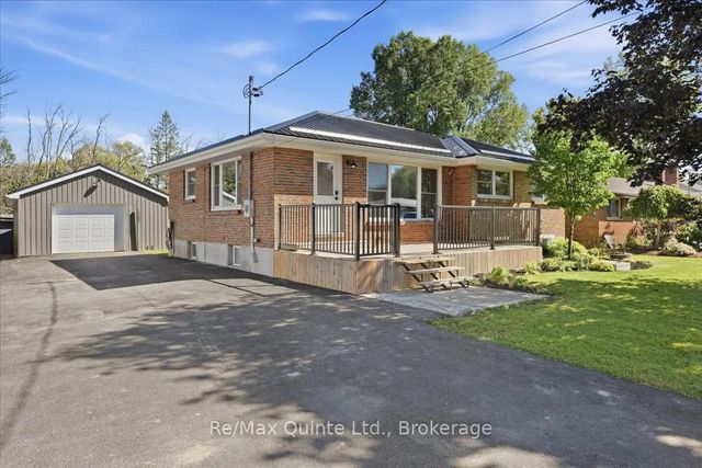 70 Ashley Street, Belleville