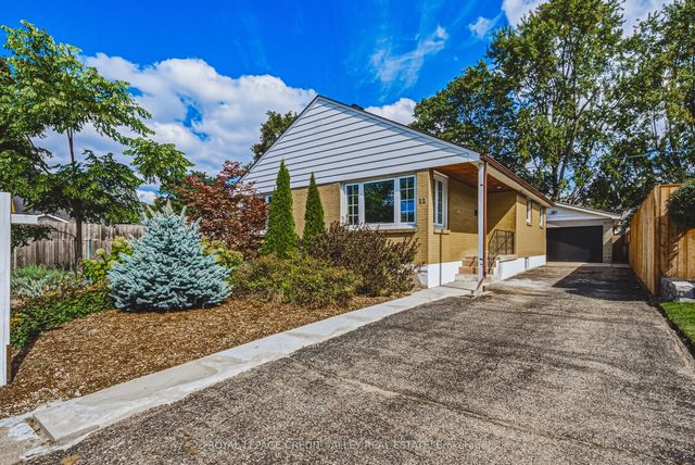 12 Stevenson Avenue, London East