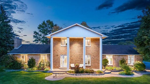 1139 St Joseph Road, Russell