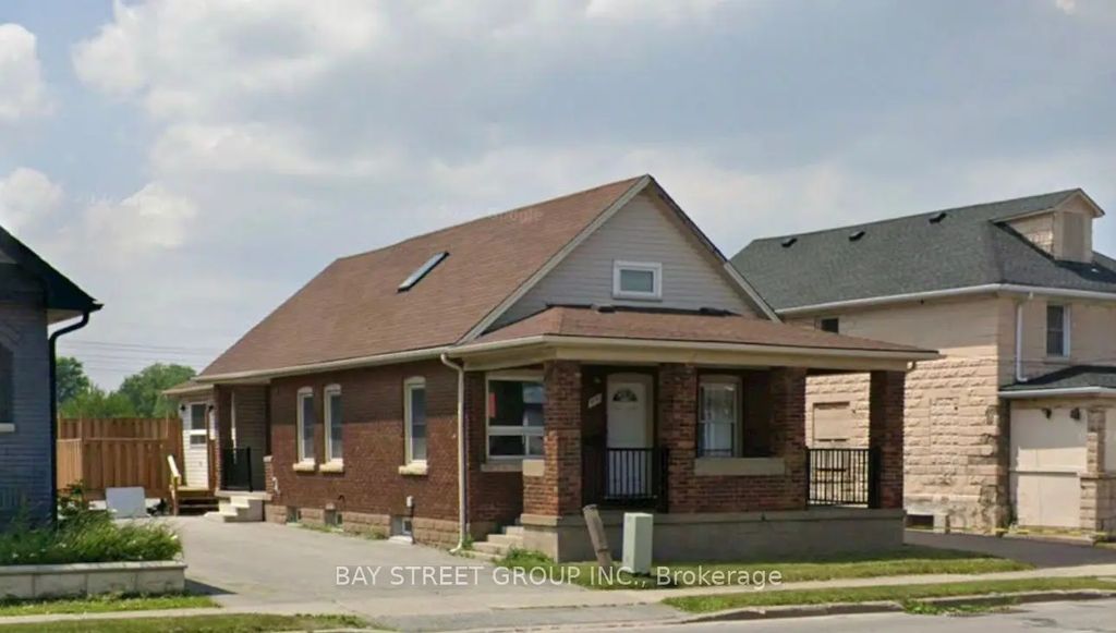 5737 Stanley Avenue Unit 1, Niagara Falls
