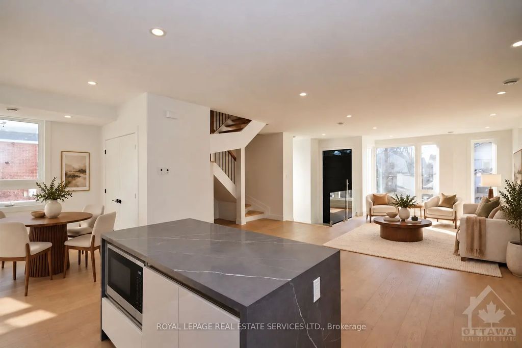 4b Huron Avenue N, Tunneys Pasture and Ottawa West