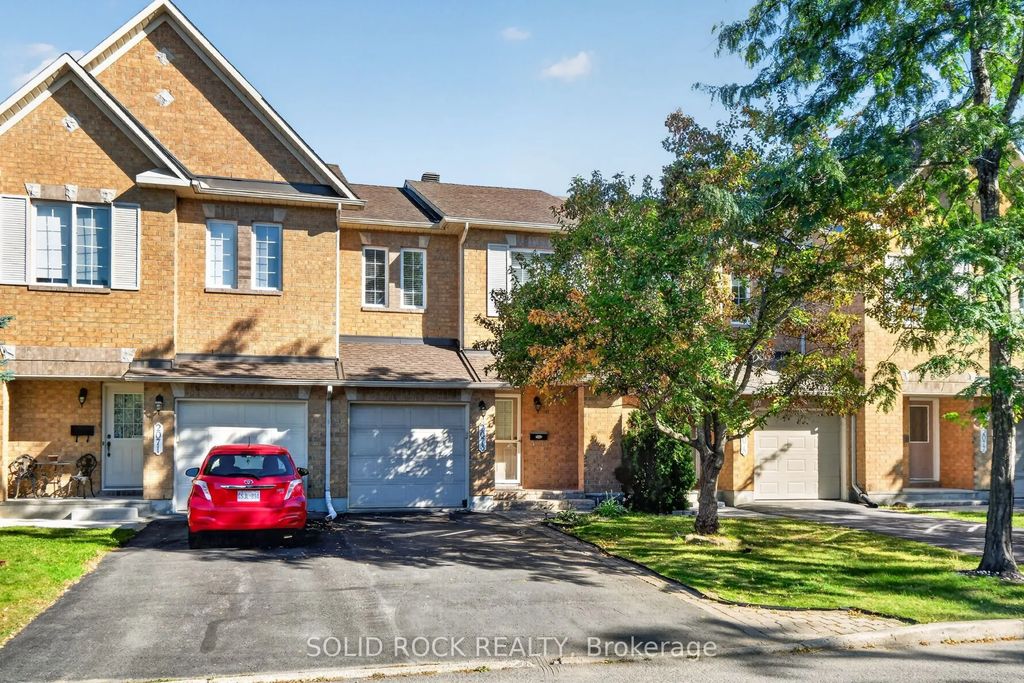 2073 Hiboux Street, Orleans - Cumberland and Area