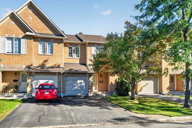 2073 Hiboux Street, Orleans - Cumberland and Area