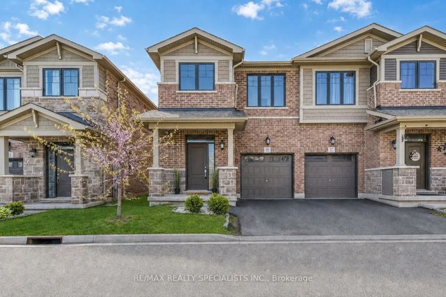 35 Pelican Lane, Hamilton
