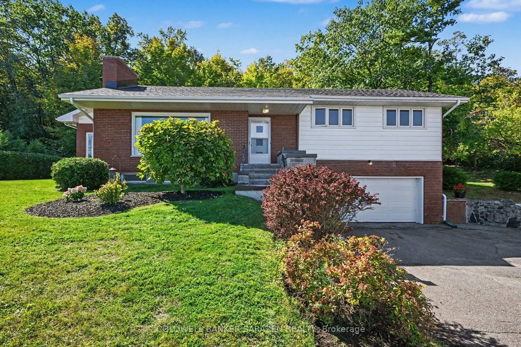 1117 River Road, McNab/Braeside
