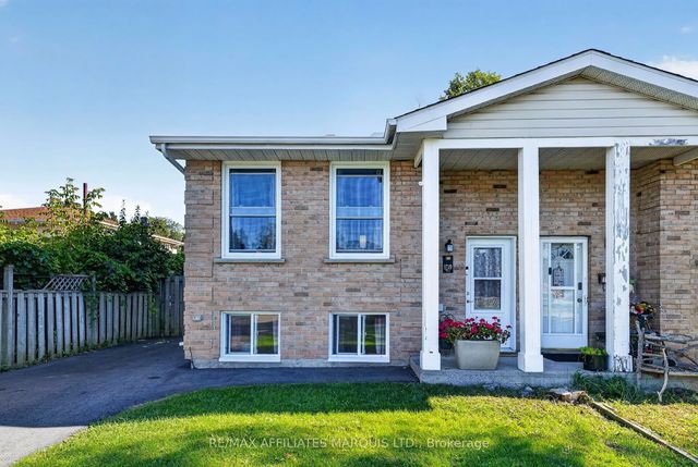 1739 Branch Drive, Cornwall