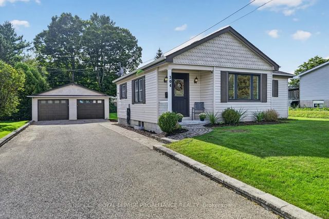 304 Oxford Avenue, Brockville