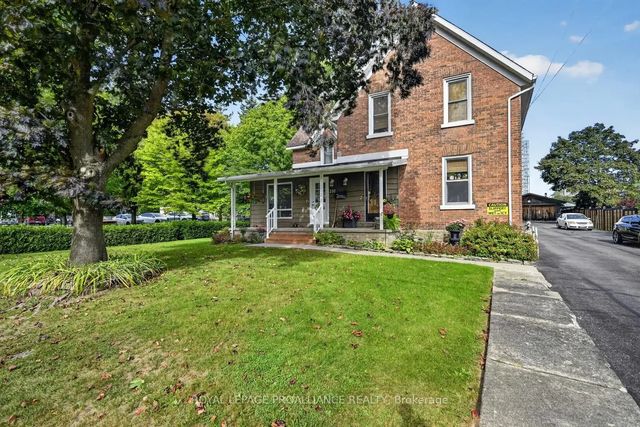 232 Park Street W, Prescott