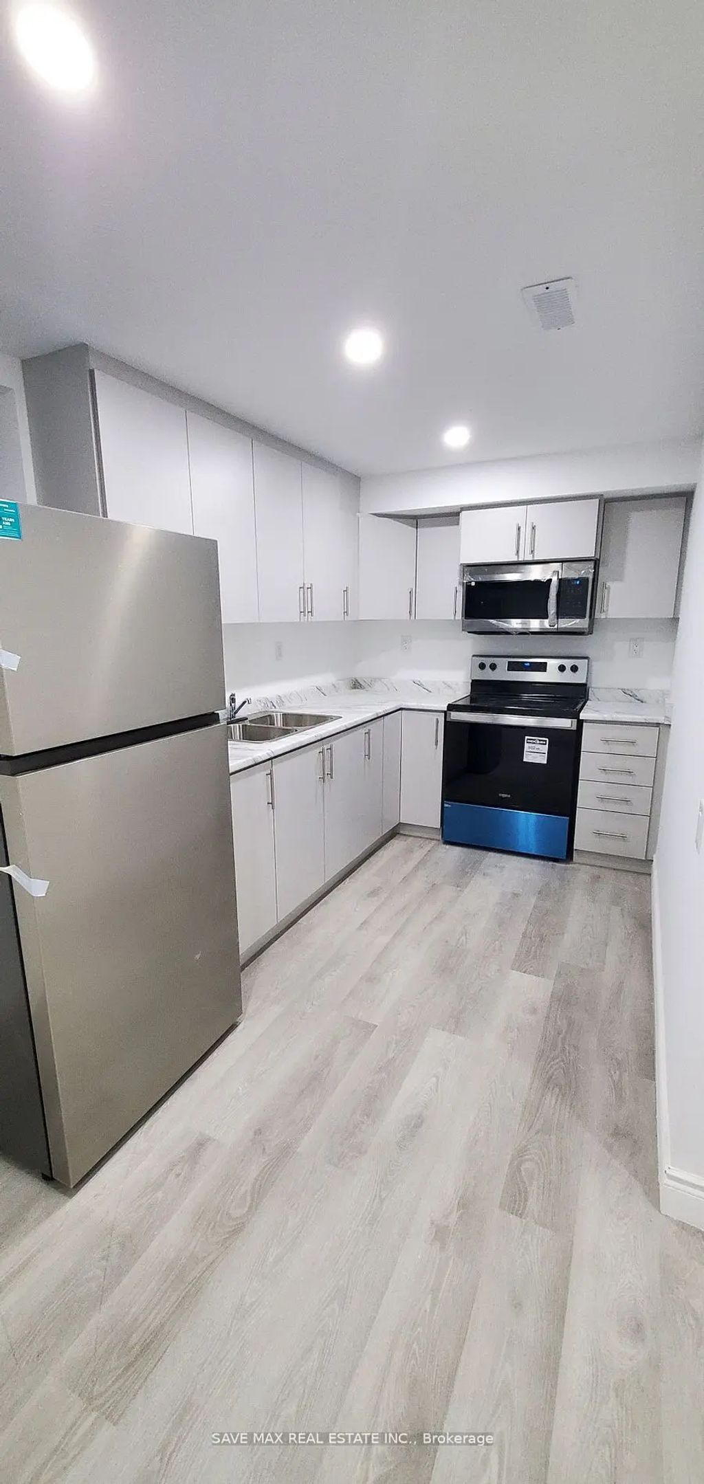 27 Blacksmith Drive Lower, Woolwich