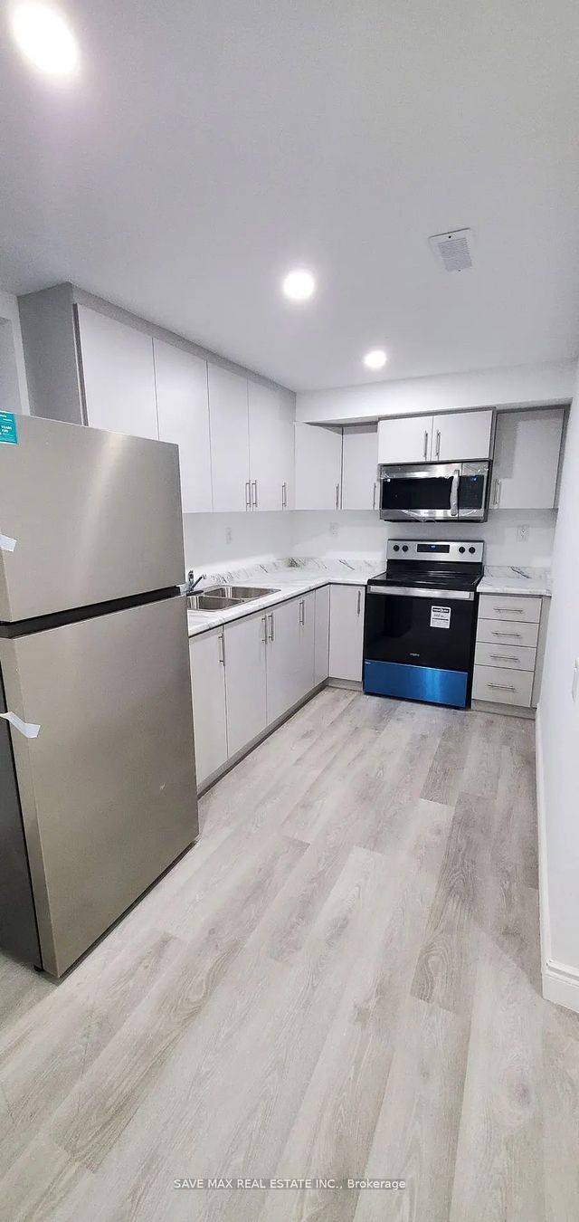 27 Blacksmith Drive Lower, Woolwich
