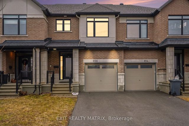 656 Putney Crescent, Stittsville - Munster - Richmond