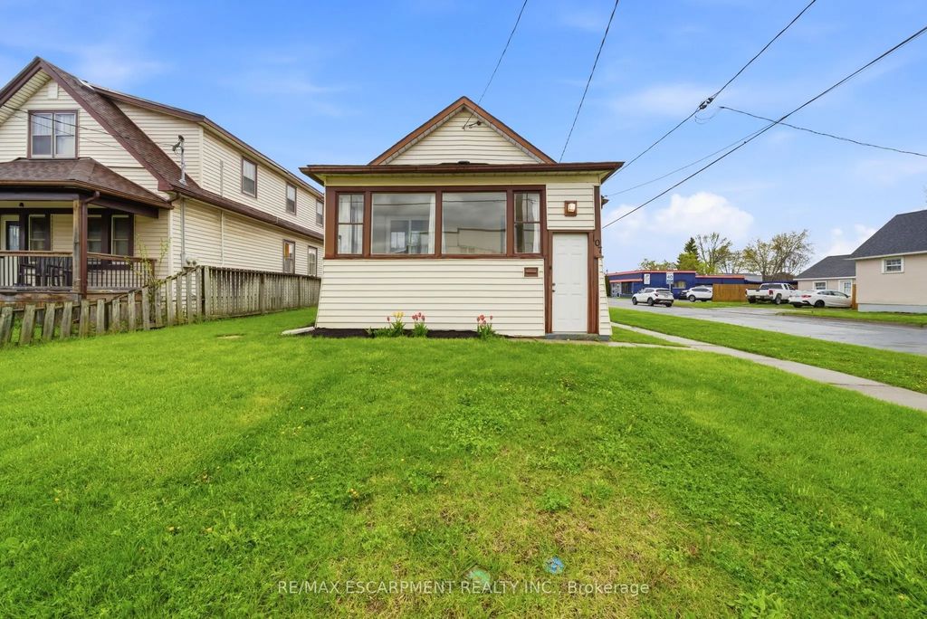 107 Broadway Street, Welland