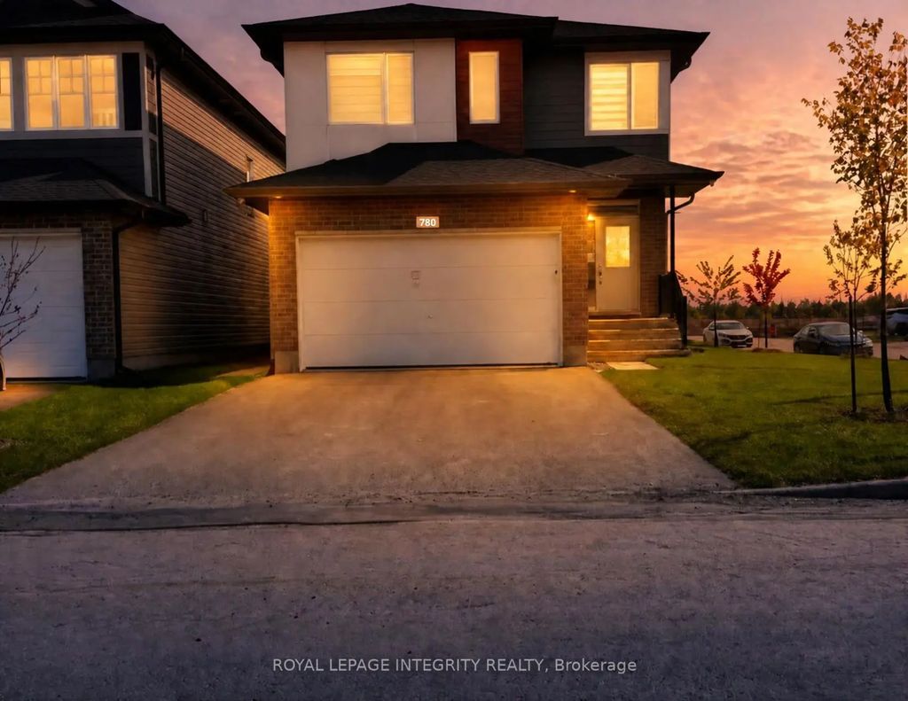 780 Kenny Gordon Avenue, Blossom Park - Airport and Area