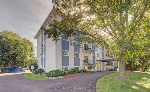 770 Hughson Street 401, Woodstock