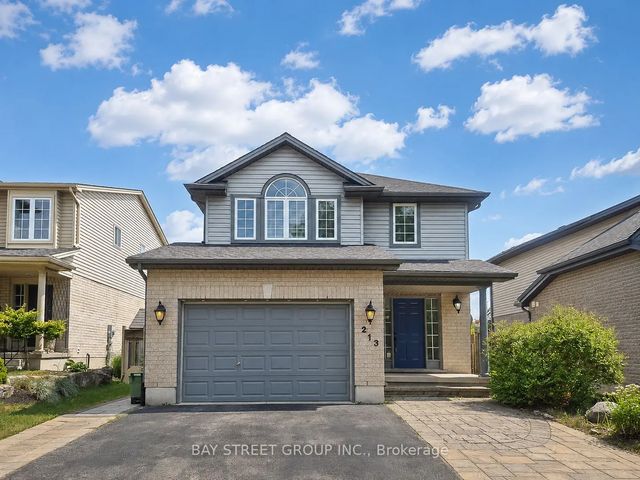 213 Hawthorne Road, London North