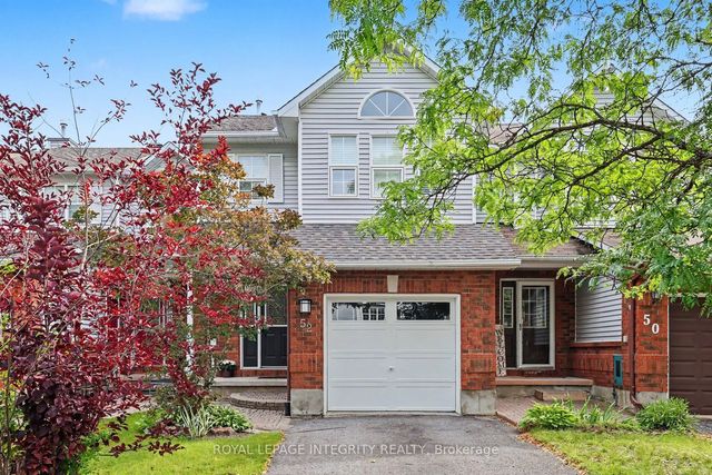 52 Blackdome Crescent, Kanata