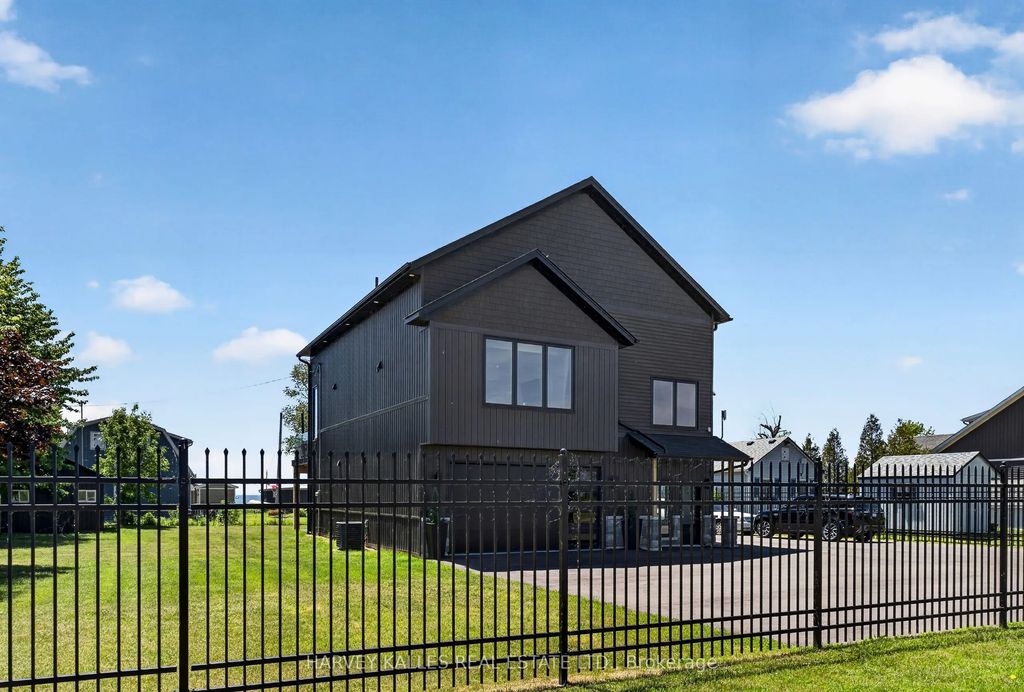 3184 Lakeshore Road, Haldimand