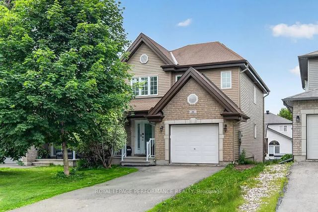 266 Mica Crescent W, Clarence-Rockland