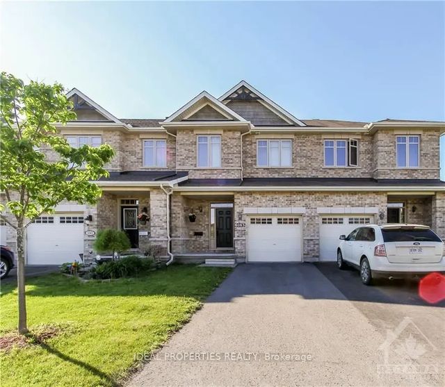6063 North Bluff Drive, Blossom Park - Airport and Area