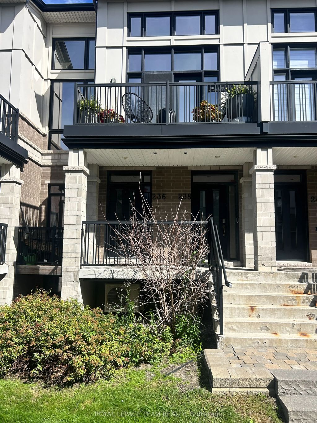 236 Pembina Private, Blossom Park - Airport and Area