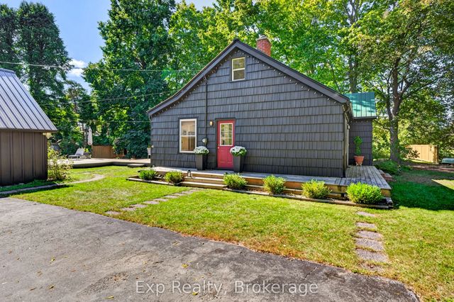 22625 Loyalist Parkway 10, Quinte West