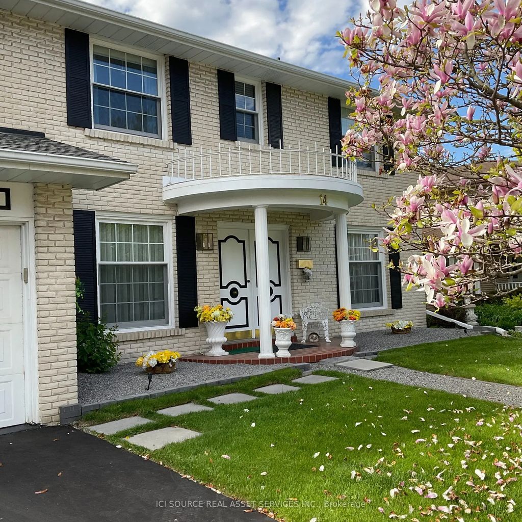 14 Robinhood Drive, Hamilton